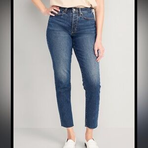 Old Navy High Rise O.G. Straight Cropped Ankle Curve Raw Hem Denim Jeans